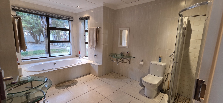 4 Bedroom Property for Sale in El Toro Park Northern Cape